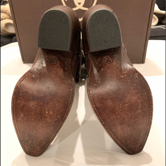 NWT ARIAT Boots - Picture 5 of 8